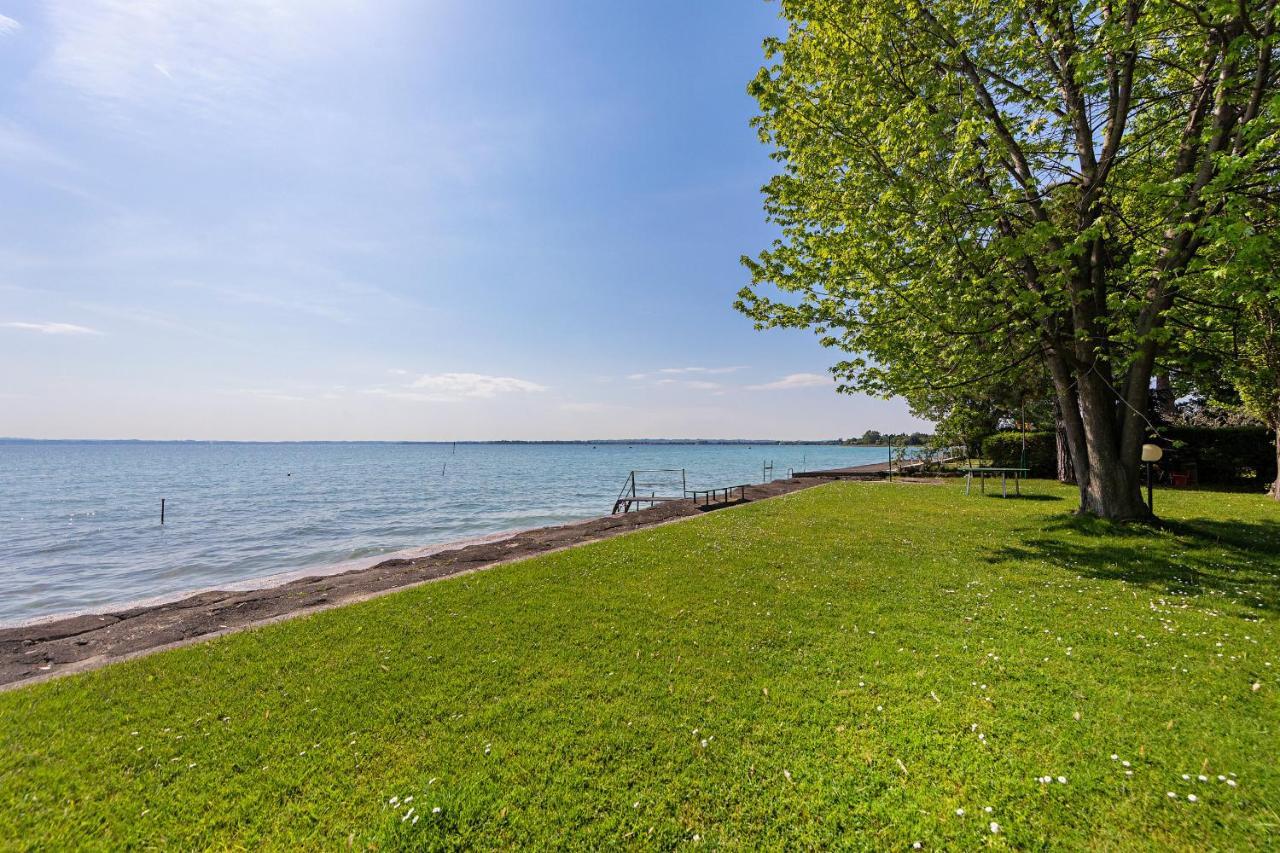Splendid Apartment Pt-1 Sul Lago By Wonderful Italy Sirmione Eksteriør billede
